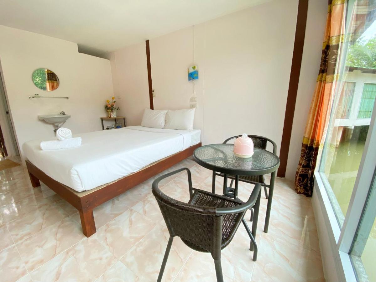 Banpak Suankaew Talaynoi Hotel พัทลุง ภายนอก รูปภาพ